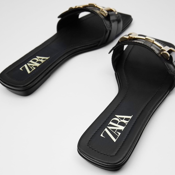 ZARA FLAT LEATHER SANDALS WITH BUCKLE - Picture 2 of 8